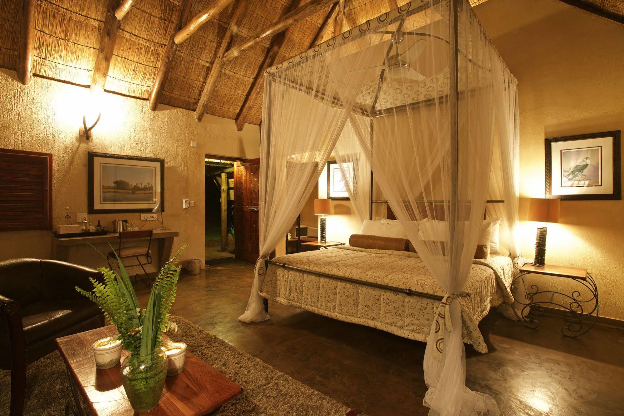Gorges Lodge Victoriawatervallen Buitenkant foto